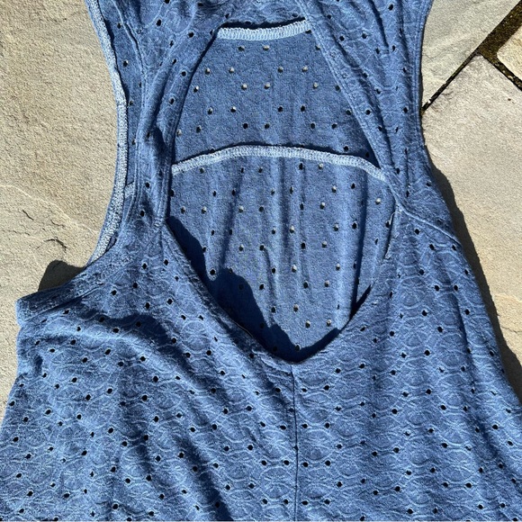 Blue American Eagle Cut Out Top - Picture 5 of 5